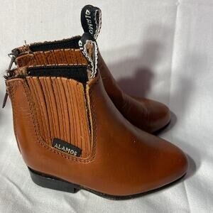 Alamos toddler pure leather, made in‎ Mexico boots.